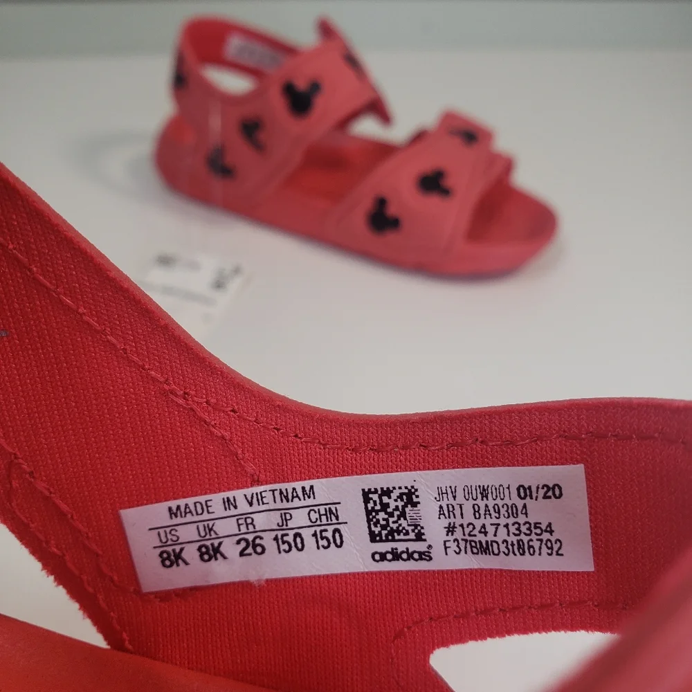 Adidas Altaswim Disney Minnie Mouse Red Black Water-Friendly Sandals Girl Size 8